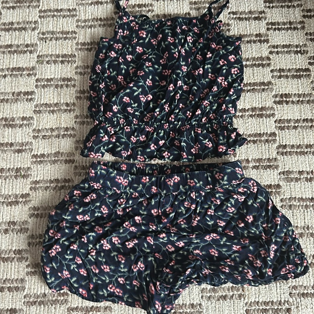 Abercrombie kids set shorts with matching tank top